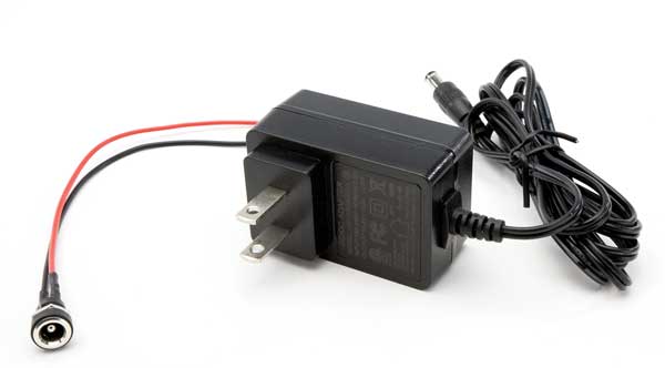 Walthers Cornerstone 2858 Turntable Power Supply for Cornerstone Turntables - 800mA, 16V DC Output