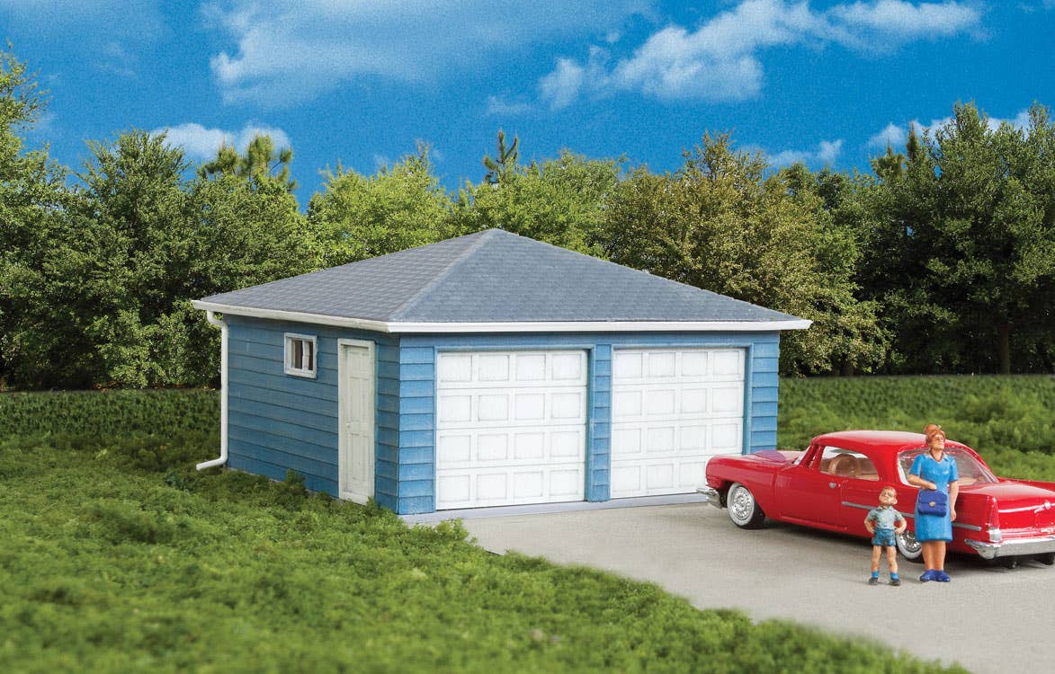 Walthers Cornerstone 3793 HO Scale Two-Car Garage - Kit - 3-1/8 x 3-1/8 x 2" 7.9 x 7.9 x 5cm over eaves