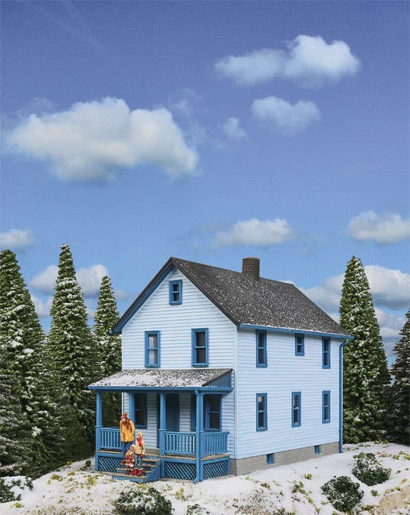 Walthers Cornerstone 3786 HO Scale Two-Story Frame House - Kit - 5 x 2-1/2 x 4-1/16" 12.7 x 6.3 x 10.3cm