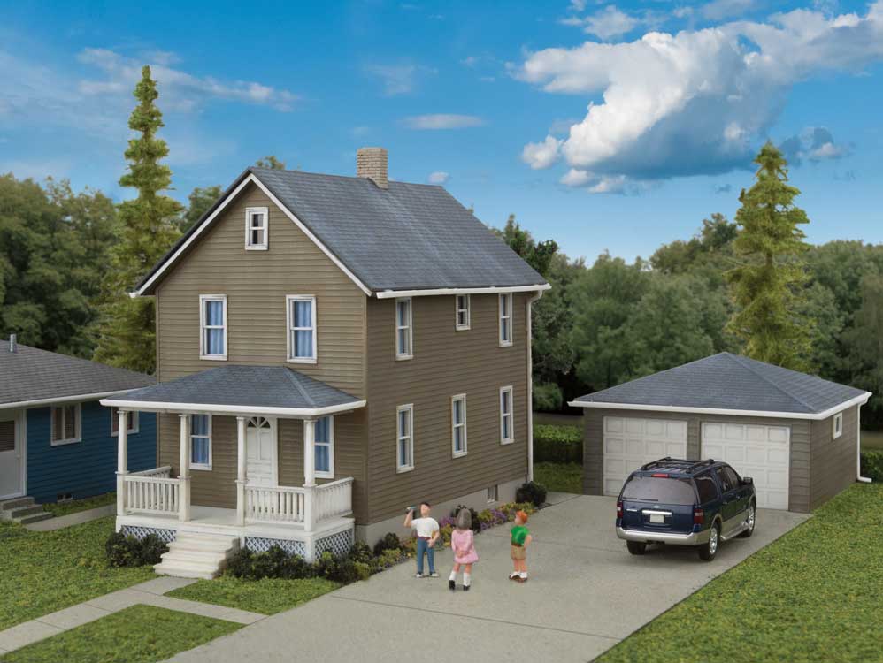 Walthers Cornerstone 3792 HO Scale Two-Story House with Garage - Kit - 5 x 2-1/2 x 4-1/16 12.7 x 6.3 x 10.3cm
